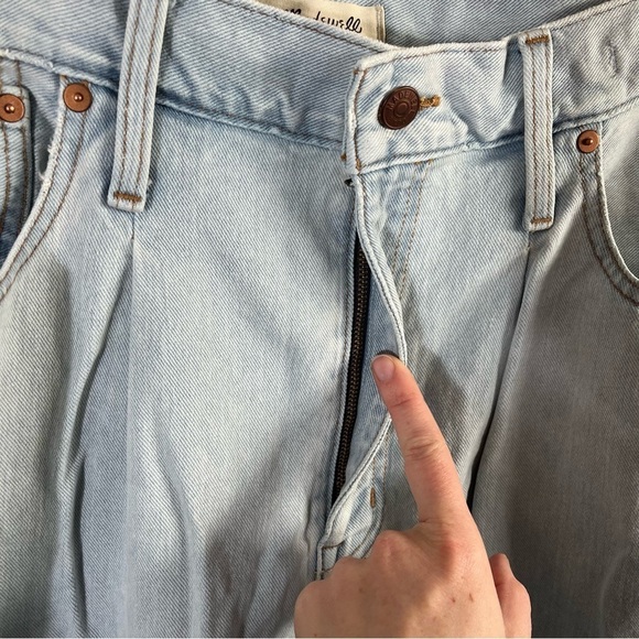 MADEWELL Superwide-Leg Jeans in Olcott Wash: Pleated Edition ND612 - Picture 7 of 14